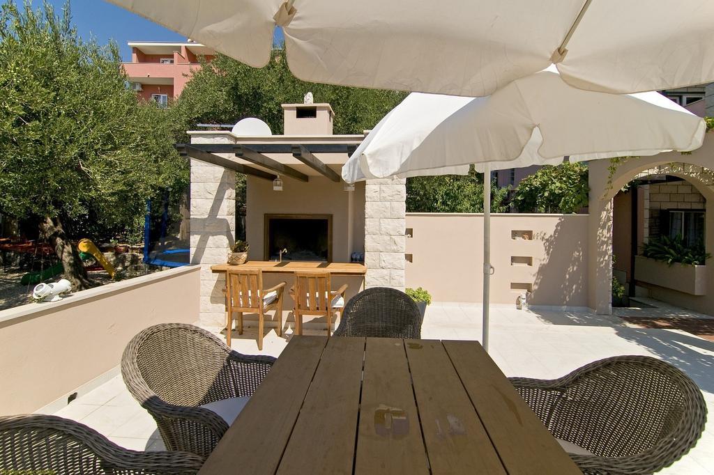 Villa Bougenvilia Tomas Tučepi Exteriér fotografie