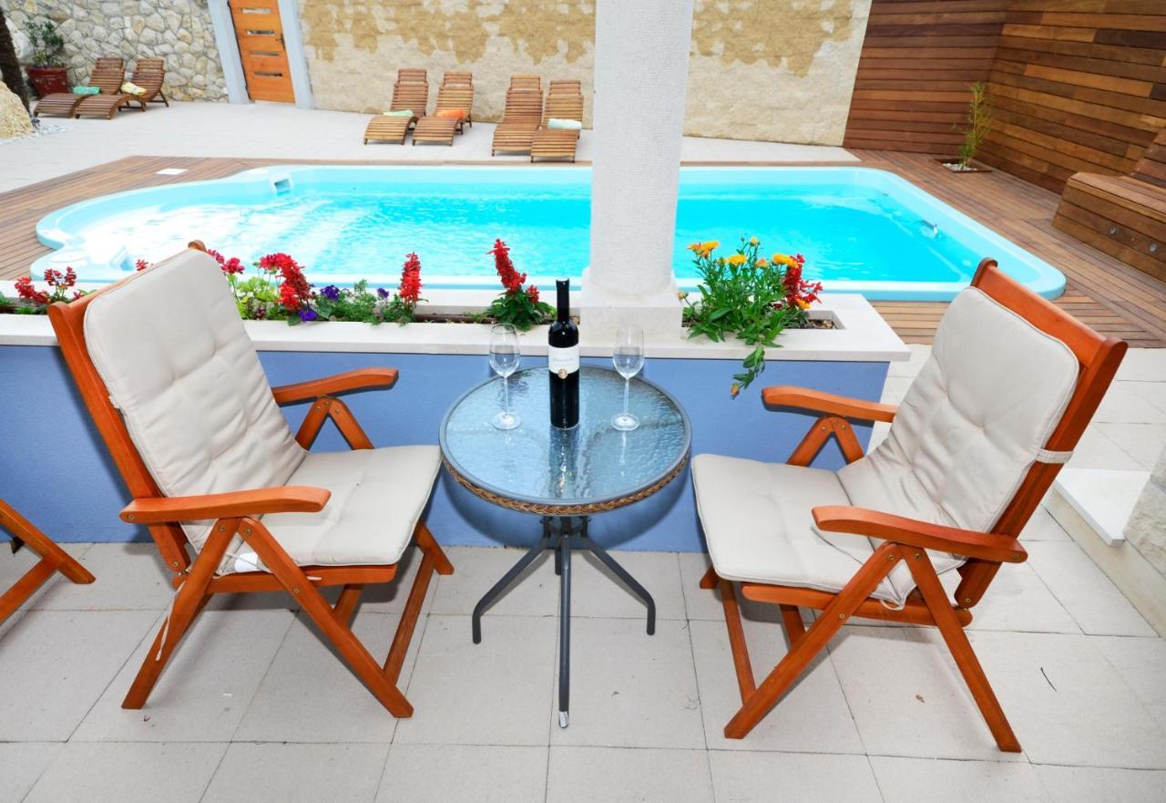Villa Bougenvilia Tomas Tučepi Exteriér fotografie